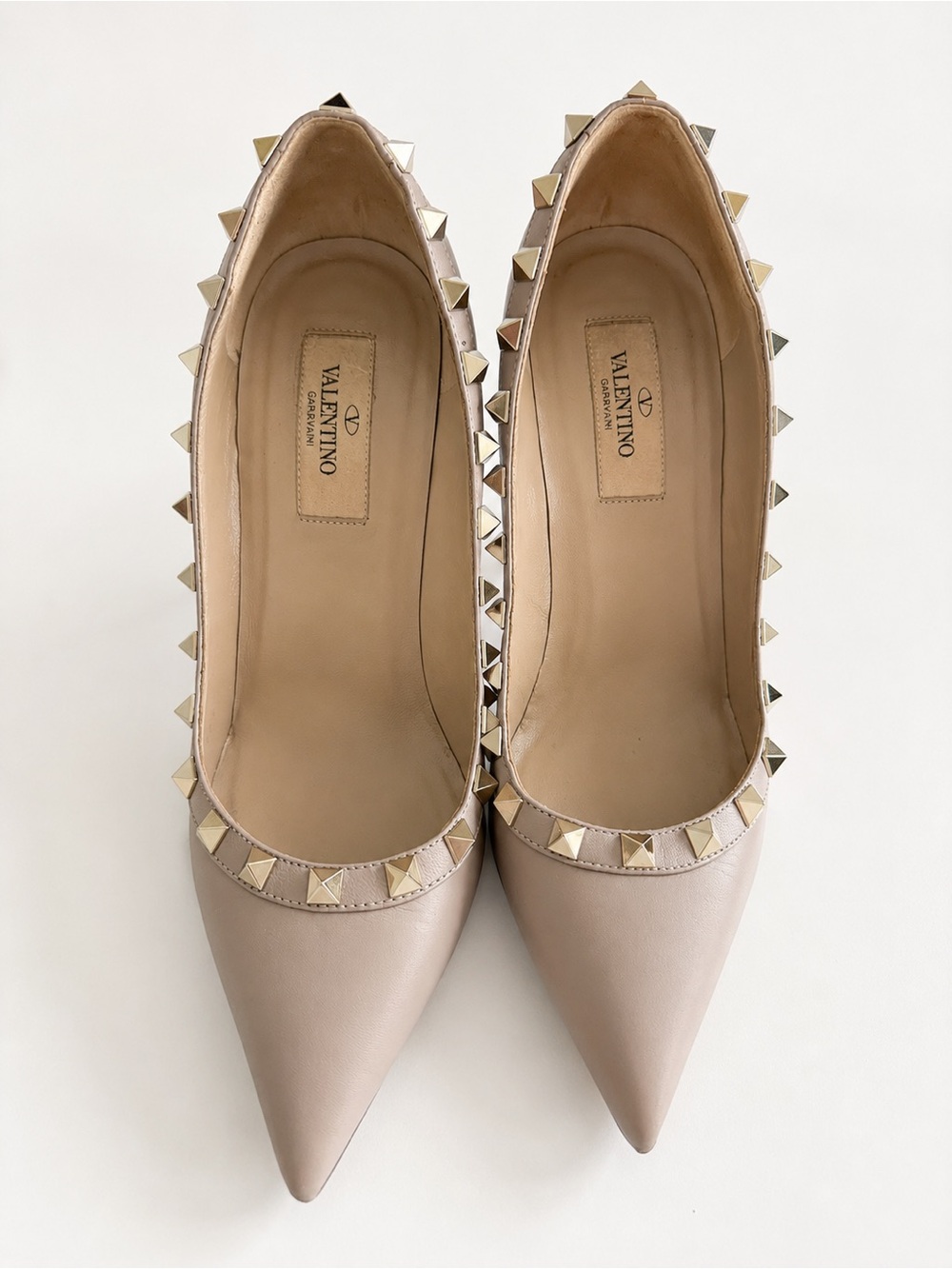 Authentic Valentino Garavani Rockstud Pumps | Nude Leather | EU 35.5